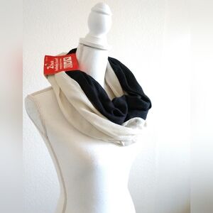 NEW Two Pack Infinity Scarf Fashion Scarves White/Cream with Black Walmart 6005
